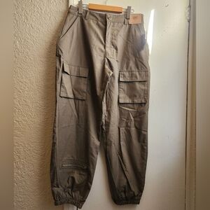NWT- sweet & envy- cargo jogger